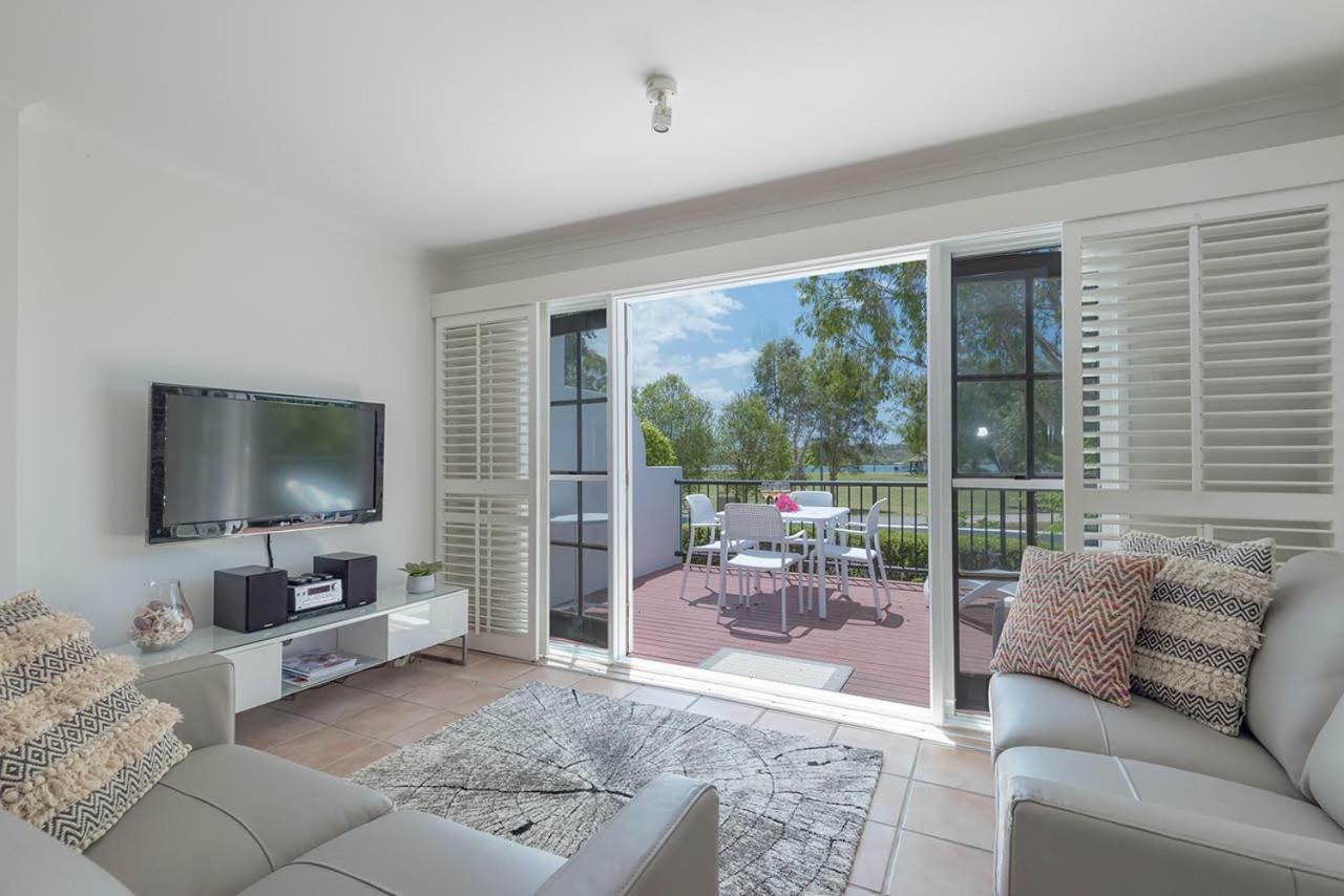 Villa Aqua Noosaville Exterior photo