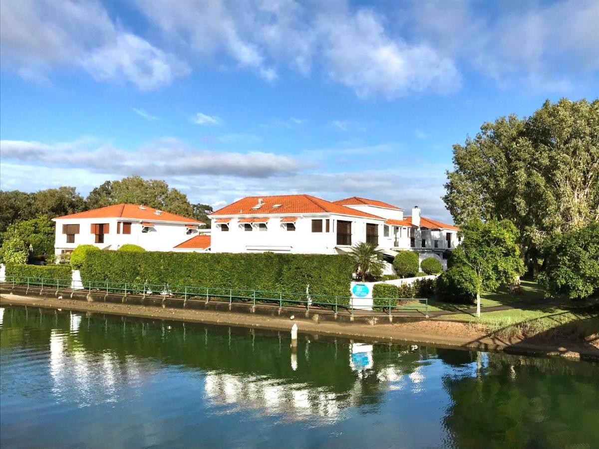 Villa Aqua Noosaville Exterior photo